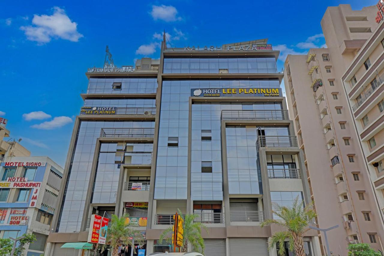 Hotel Lee Platinum Ahmedabad Ngoại thất bức ảnh