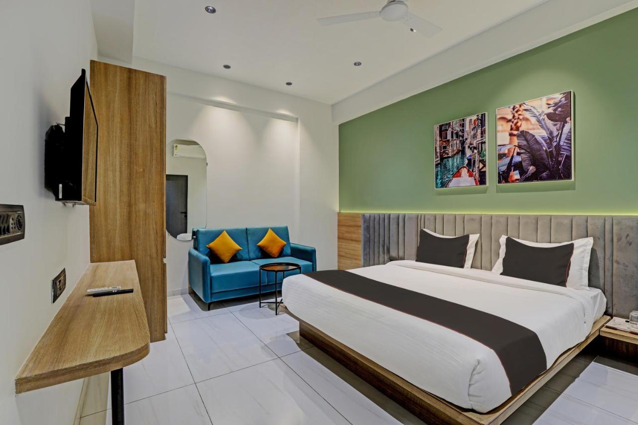 Hotel Lee Platinum Ahmedabad Ngoại thất bức ảnh